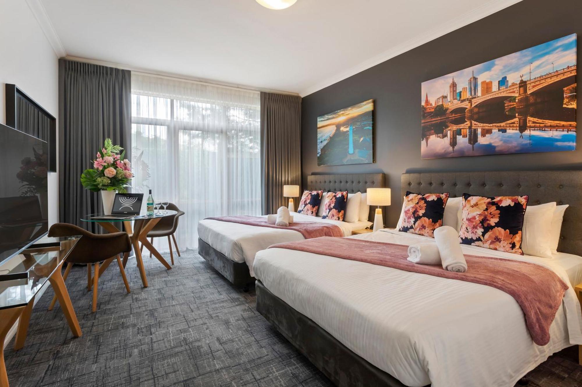 Kimberley Gardens Hotel, Serviced Apartments And Serviced Villas Melbourne Exterior foto